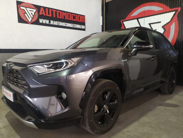 TOYOTA Rav4 2.5l 220H Style 5p