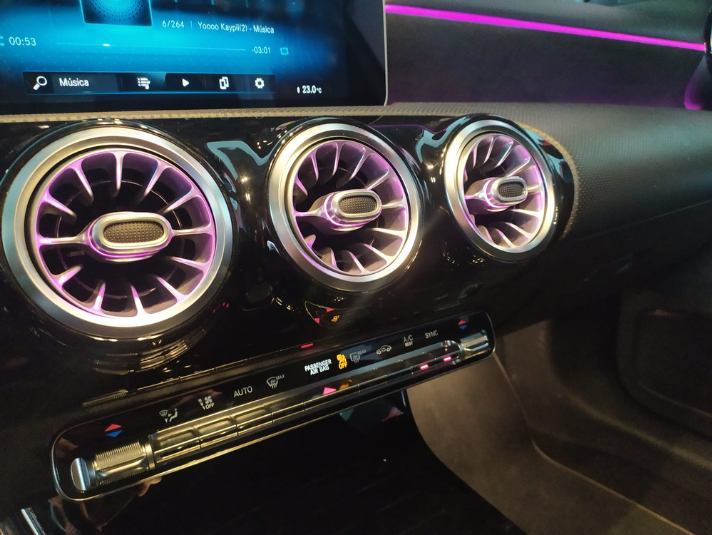 MERCEDES-BENZ Clase A 180