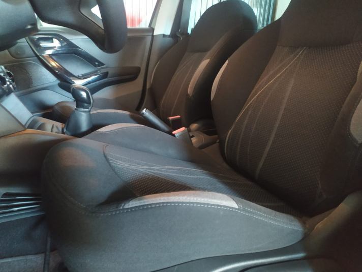 PEUGEOT 208 5P ACTIVE 1.4 eHDi 68 FAP CMP B.Lion