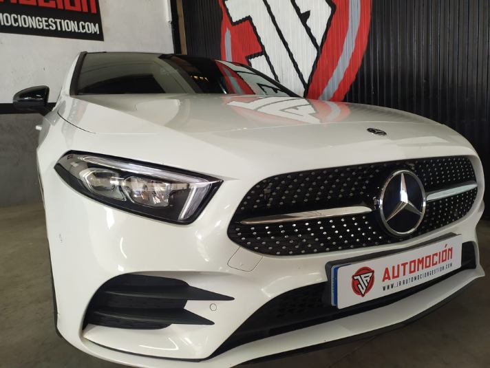 MERCEDES-BENZ Clase A 180