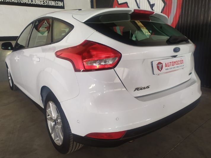 FORD Focus 1.0 Ecoboost 92kW Business 5p