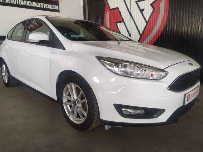 FORD Focus 1.0 Ecoboost 92kW Business 5p