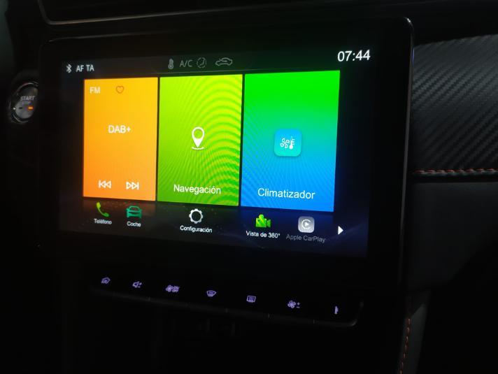 MG ZS 1.0T Luxury 5p