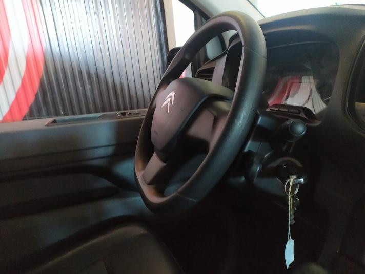 CITROEN Jumpy Talla M BlueHDi 120 SS 6v Control CA 4p