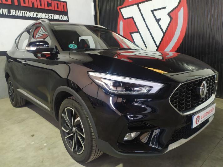 MG ZS 1.0T Luxury 5p