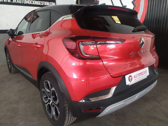 RENAULT Captur evolution ETech hibrido 105 kW 145CV 5p