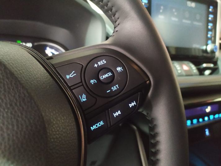 TOYOTA Rav4 2.5l 220H Style 4WD 5p