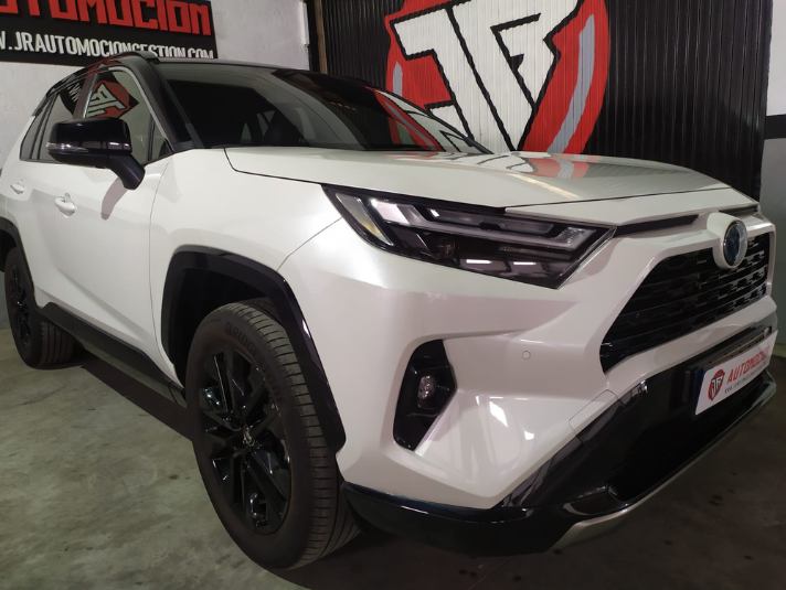 TOYOTA Rav4 2.5l 220H Style 4WD 5p