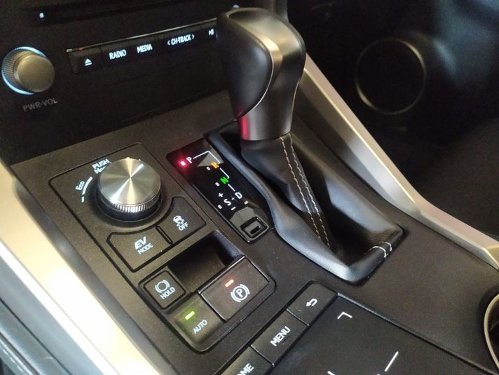 LEXUS NX 2.5 300h Sport Edition 2WD 5p