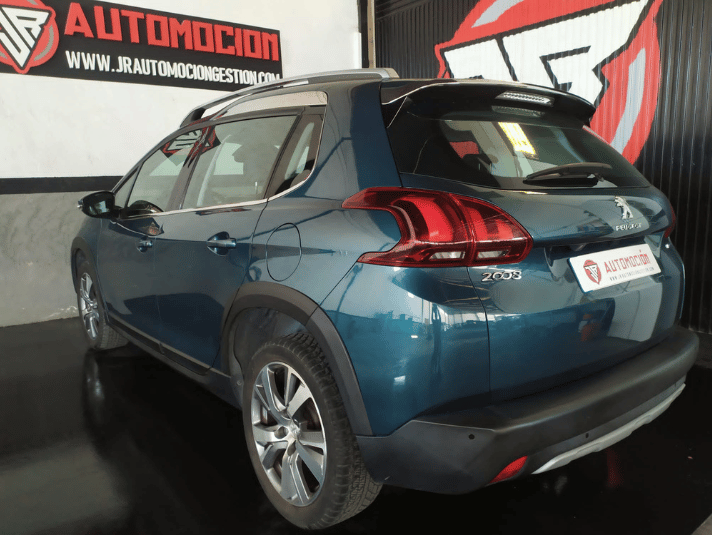 PEUGEOT 2008 Allure 1.2 PureTech 81KW 110CVSS EAT6 5p