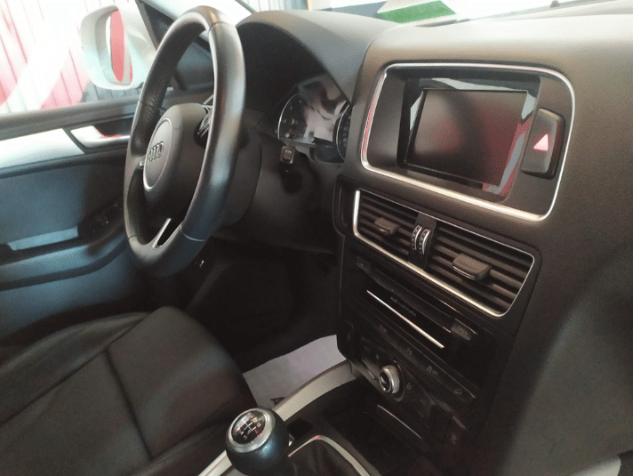 AUDI Q5 2.0 TDI ultra Black line edition