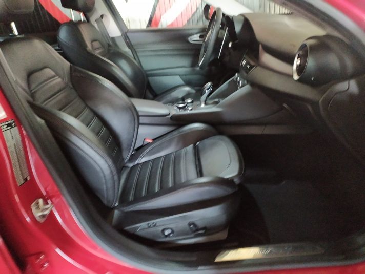 ALFA ROMEO Giulia 2.0 GME T4 Veloce ATX