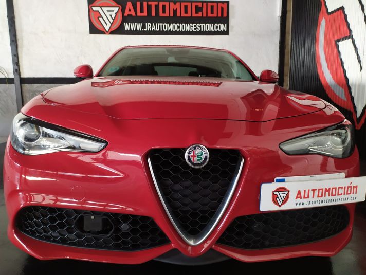 ALFA ROMEO Giulia 2.0 GME T4 Veloce ATX
