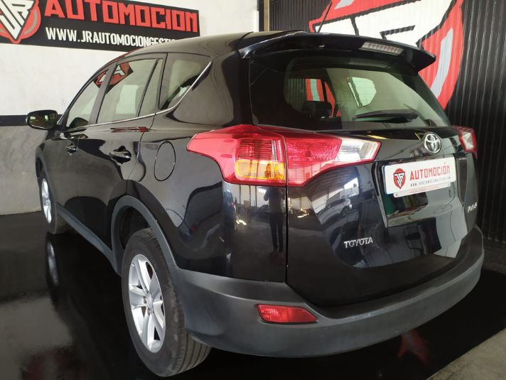 TOYOTA Rav4 120D 4X2 Active