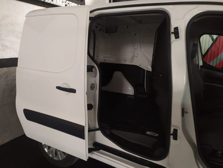 CITROEN Berlingo Multispace LIVE BlueHDi 100