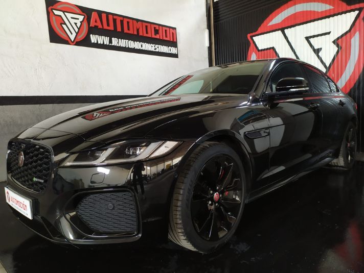 JAGUAR XF 2.0 I4 RWD RDynam S Auto SBrake