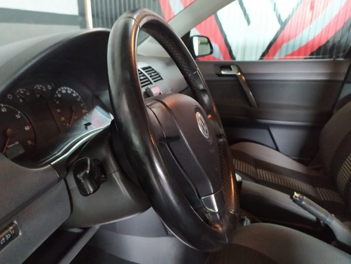 VOLKSWAGEN Polo 1.4 TDI Bluemotion