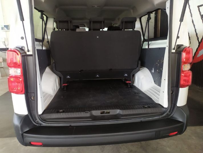 PEUGEOT Expert Combi BlueHDi 120 SS Standard