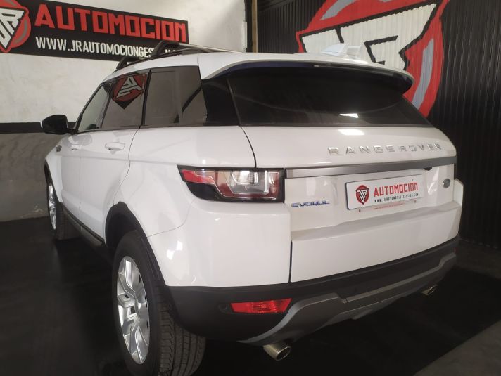 LAND-ROVER Range Rover Evoque 2.0L TD4 4x4 SE Dynamic Auto