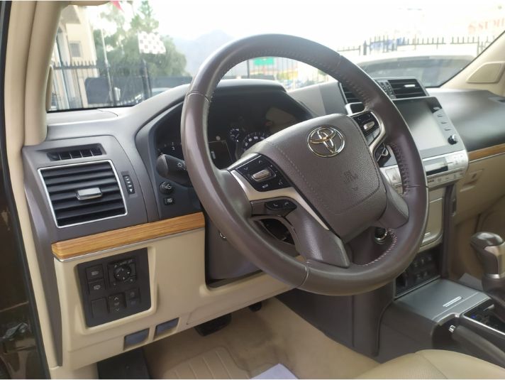 TOYOTA Land Cruiser 2.8 D4D VXL 70 ANIVERSARIO AUTO
