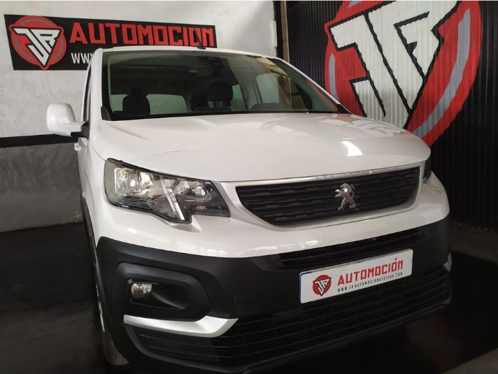 PEUGEOT Rifter Allure Standard BlueHDi