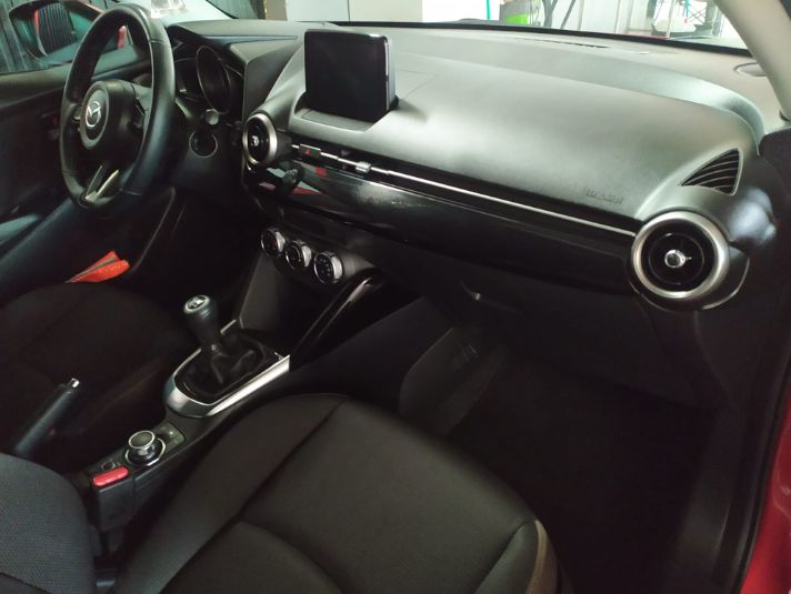 MAZDA Mazda2 1.5 GE Black Tech Edition