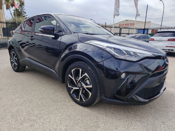 Toyota C-HR+