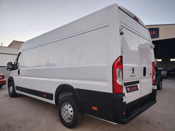 PEUGEOT Boxer 435 L4 H2 BHDI SS 6 V. M